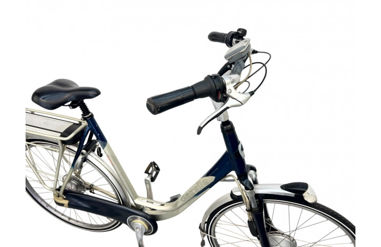 Woman's bicycle E-bike Gazelle Innergy 28"/61cm/gray/(36V 11.25Ah 405Wh)