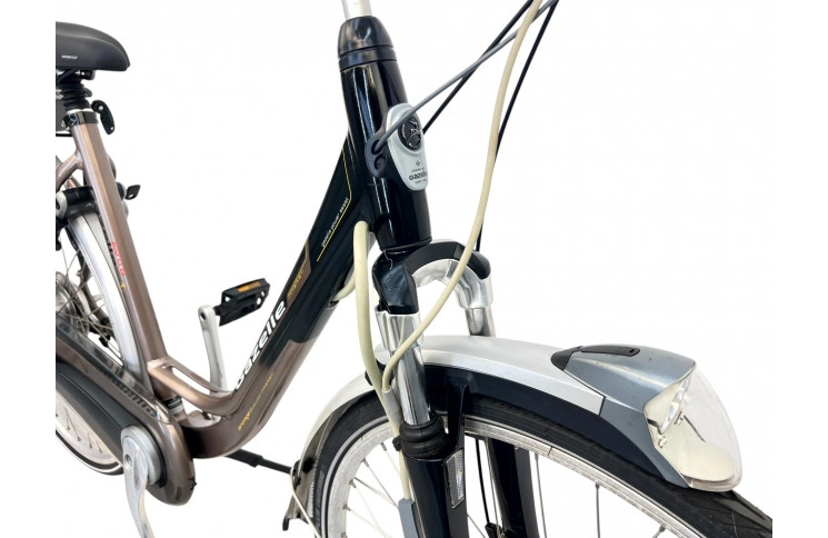 Woman's bicycle E-bike Gazelle Orange 28" 49cm (37V 11.6Ah 429.2Wh)