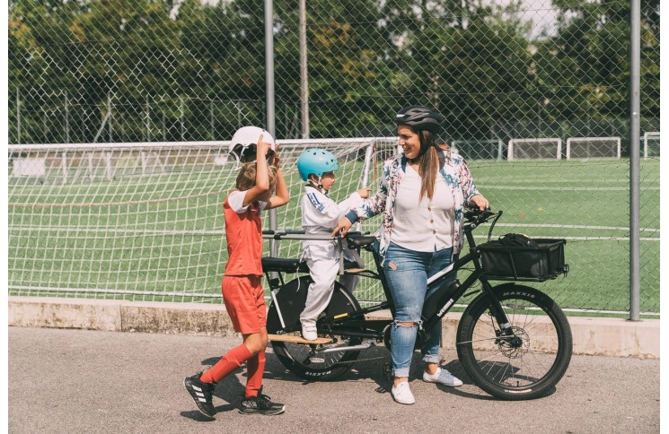 Compact Yuba Kombi E6 Regular 24" Black 2024