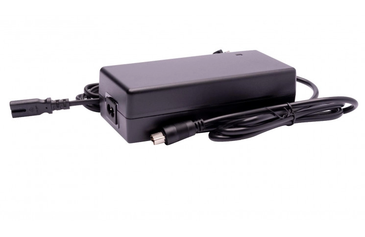 Sundvall V.8 V.9 Cranenbroek acculader 36V 2A