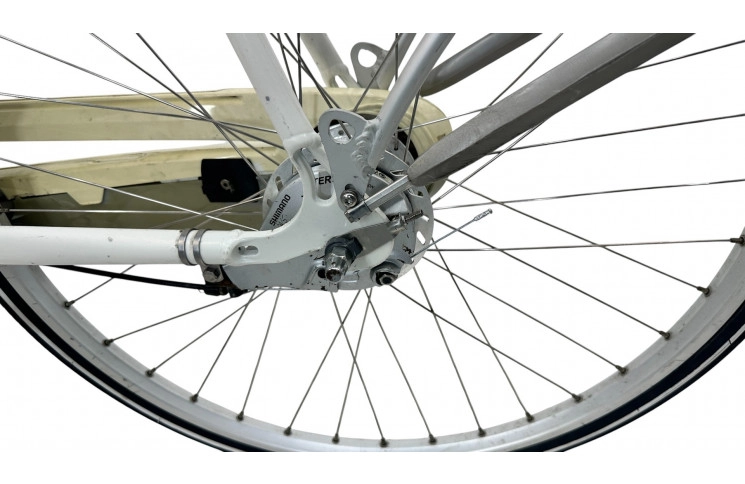 Woman's bicycle Batavus Mambo 28"/53cm/White