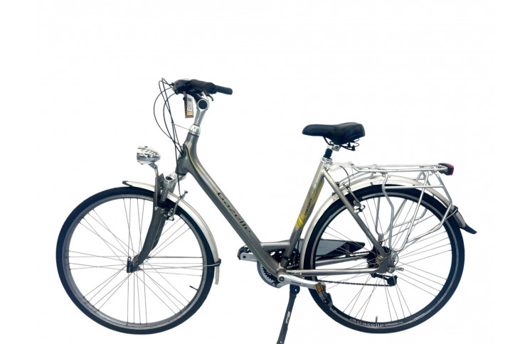 Woman's bicycle Gazelle Medeo 28" 53