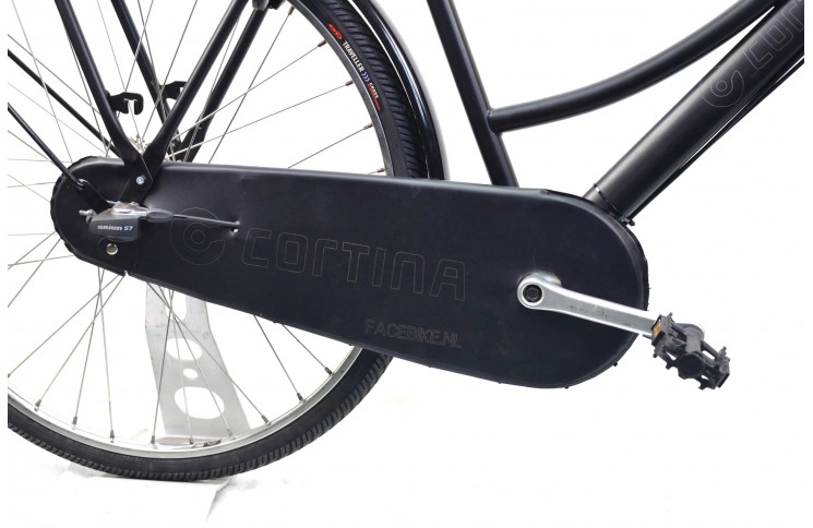 Damesfiets Cortina 28" 56 zwart mat