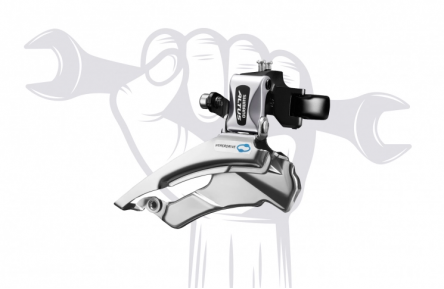 Vervanging en afstelling van de voorderailleur. Onderdelen en verbruiksmaterialen worden apart in rekening gebracht.