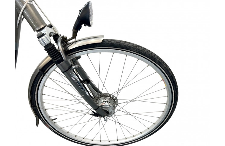 Woman's bicycle Giant w/grey/28/al/sity/56