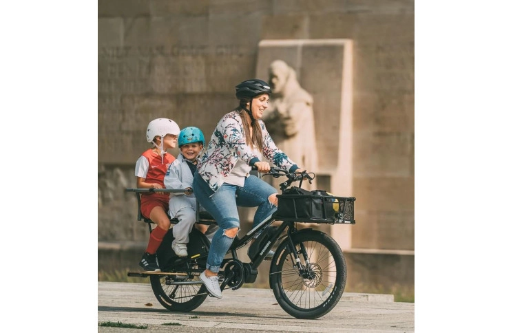 Compact Yuba Kombi E6 Family Edition 24" Zwart 2024