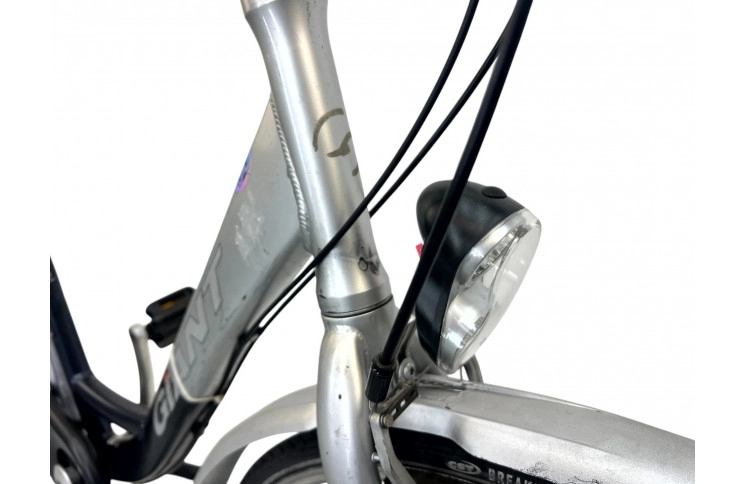 Damesfiets Giant Centro w/grey/sity/28/al/55
