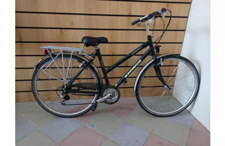 Sporty ladies bicycle Batavus Comanche