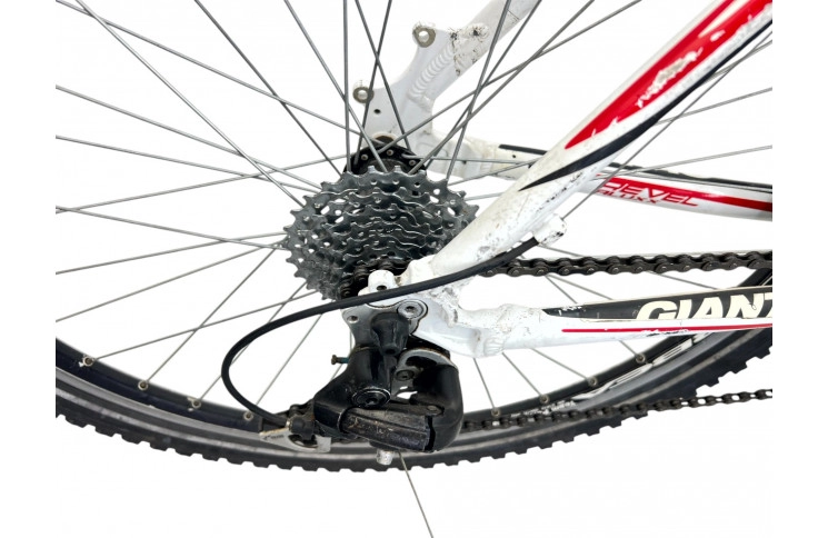 Mountainbike Giant Revel W404 26"/51cm/wit