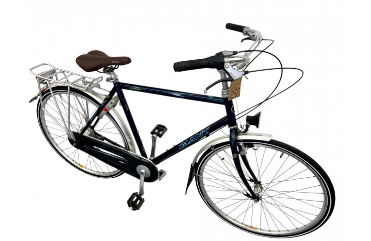 Man's bicycle Giant auckland M/st/28/blauw/stad/f57