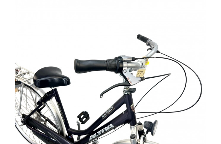 Woman's bicycle Altra Navigator w/al/28/sity/silver/50cm