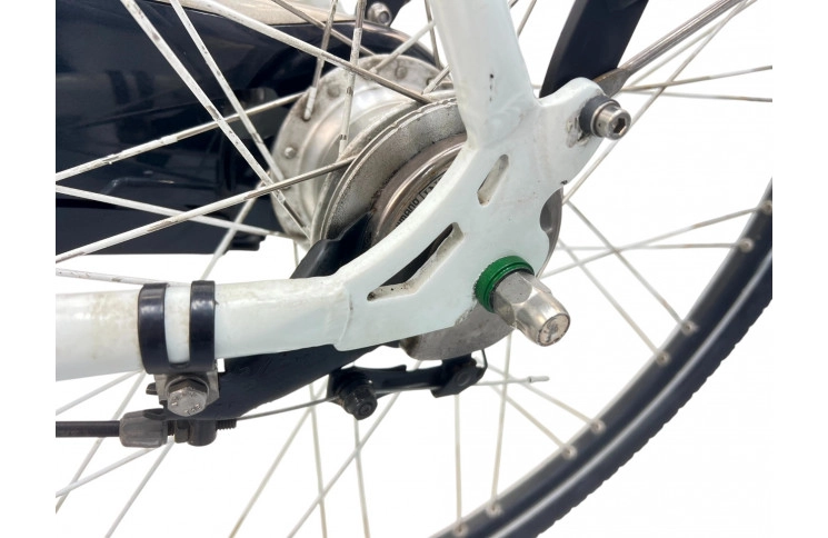 Woman's bicycle Gazelle Chamonix 28"/58cm/White-gray