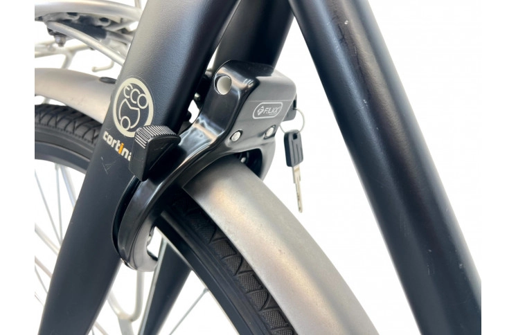 Woman`s bike Cortina U4 28" 57 cm