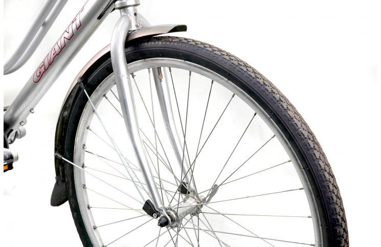 Women's bicycle Giant Brisbane 28" 54 cm silver