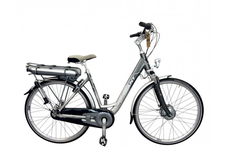 Damesfiets Giant GO 28" 51cm (36V 11400mAh)