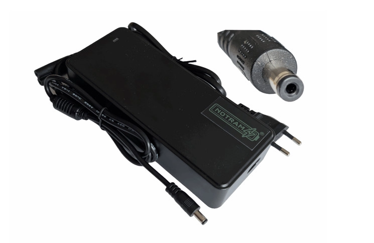 Notram Oplader fietsaccu 42V – 2 Ampere (2-polig) met ronde connector DC 5.5 x 2.1 mm