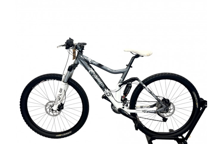 Bicycle Scott Contessa M/zwart-wit/al/26/mount/f43