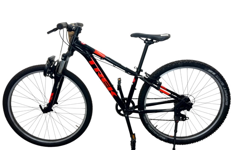 Mountainbike Trek Marlin 4 27.5"/33cm/Zwart