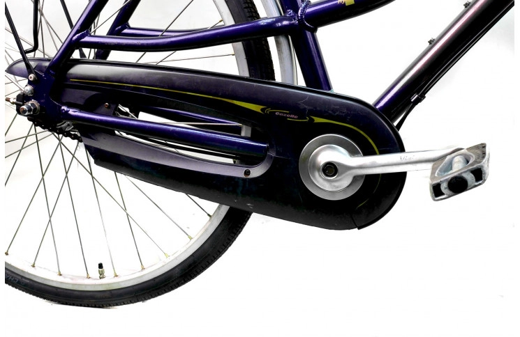 Women's bicycle Gazelle Avignon 28" 55 cm purple