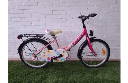 Kinderfietsjes Pelikan