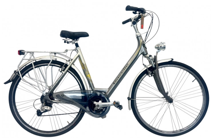 Woman's bicycle Gazelle Medeo 28" 53