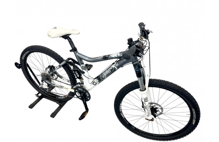 Bicycle Scott Contessa M/zwart-wit/al/26/mount/f43